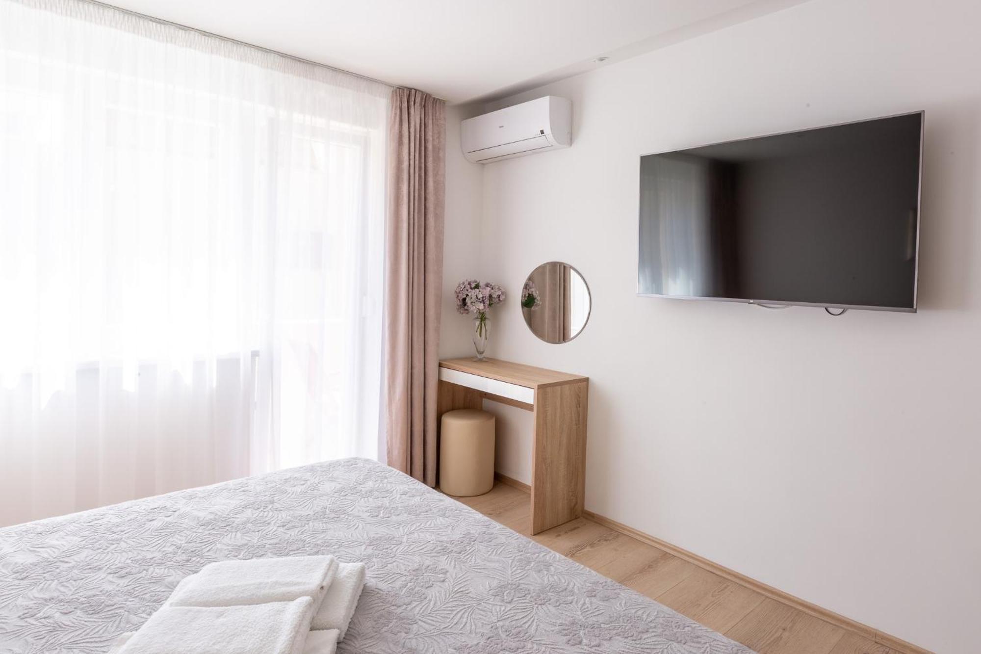 Apartment Satureja Montana Spalato Esterno foto